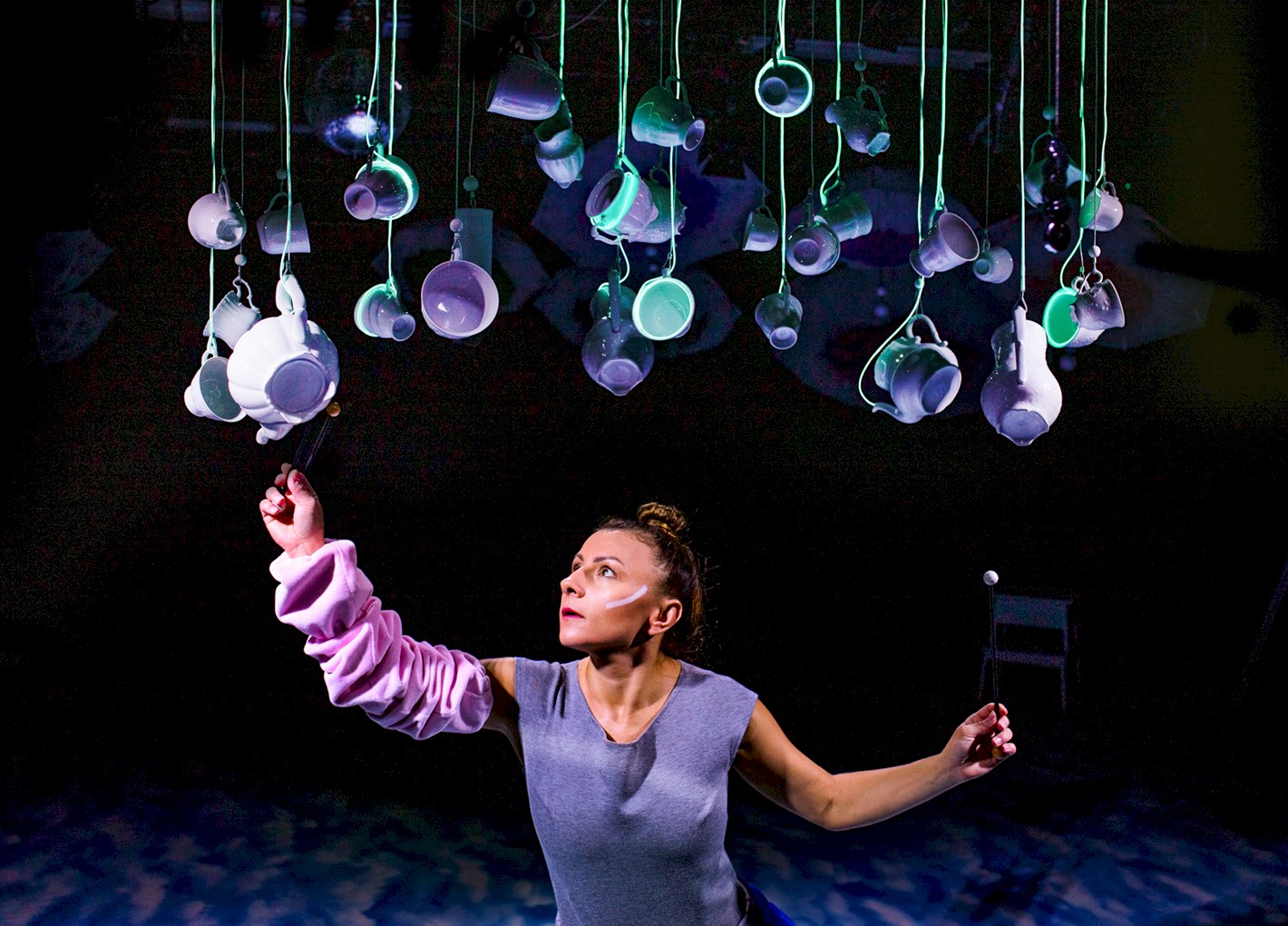 Riverso - Open Window Theatre (10)_BRIGDE.jpg