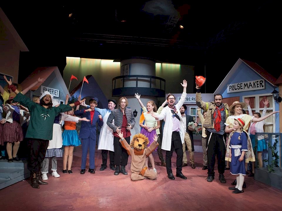 FotoFyllingsdalenteaterKardemommeby.jpeg