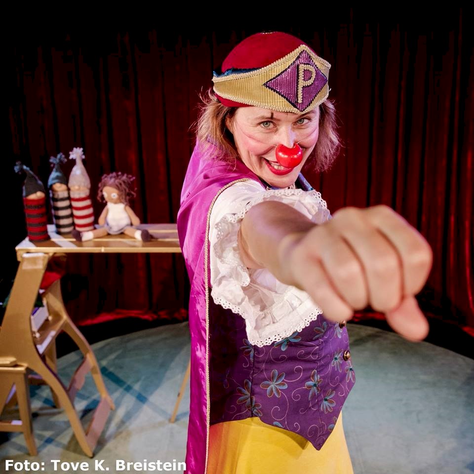 Petronellasuperhelt foto Tove Breistein.jpg