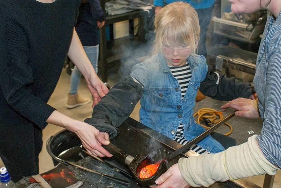 S12_2019-03-17 02.04.31.jpg