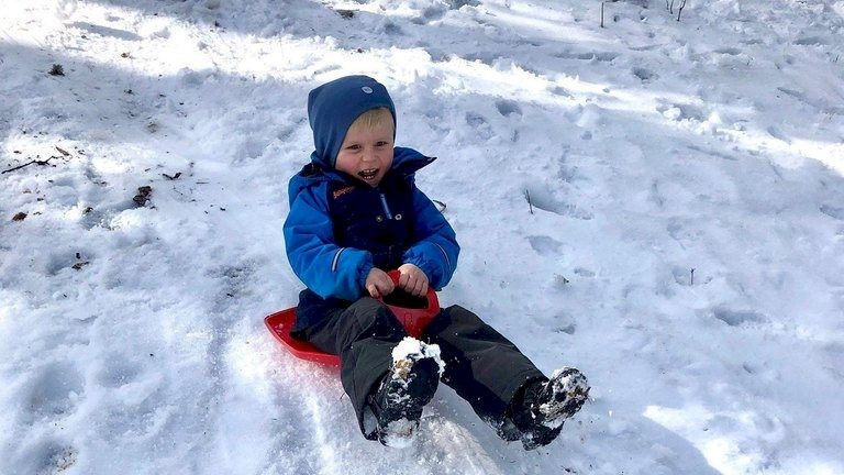 Vinterlek Fløysletten Foto:floyen.no.jpg